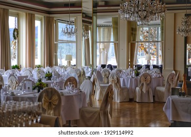 Bonn, Germany - December 24, 2017 : A Luxury Dining Hall In A Hotel In Germany Next To River Rhine 