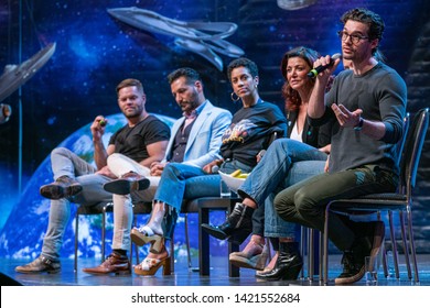 Bonn, Germany - June 8 2019: Wes Chatham, Cas Anvar, Dominique Tipper, Shohreh Aghdashloo, Frankie Adams And Steven Strait At FedCon 28