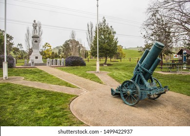 Bonnie Doon, Vic, Australia Circa 2019, Cannon At War Memorial, In The Small Village Of Bonnie Doon In Victoria, Australia, On The Maroondah Highway, In The Shire Of Mansfield. North-east Of Melbourne