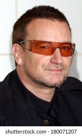 Bono at in-store appearance for U2 BY U2" Book Signing, Barnes & Noble, New York, NY, September 25, 2006