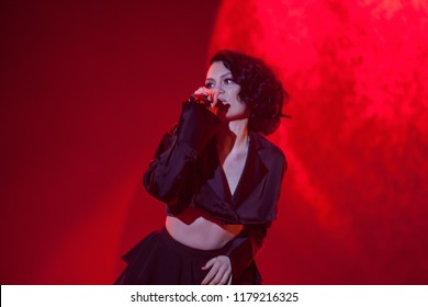 270 Singer jessie j Images, Stock Photos & Vectors | Shutterstock