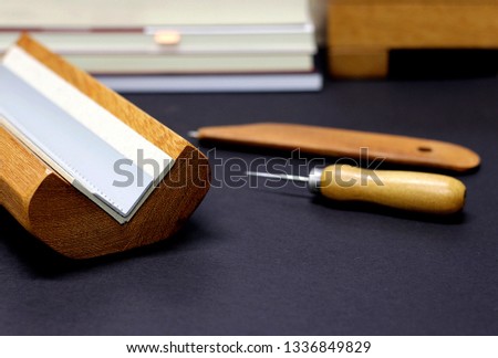 the bookbinding tools