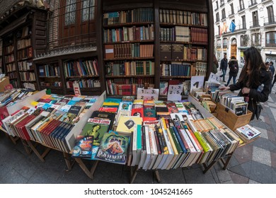 212 Spanish Bookstore Images, Stock Photos & Vectors | Shutterstock