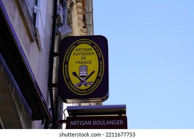 Bordeaux , Aquitaine  France - 01 10 2022 : Confederation Nationale Pastry Chef Text Logo And Sign Brand Of French Artisan Baker Association Label