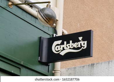 Bordeaux , Aquitaine / France - 02 20 2020 : Carlsberg beer sign logo bar brand restaurant in french street