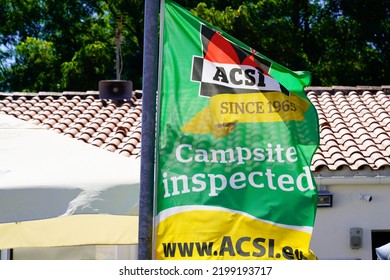 Bordeaux , Aquitaine  France - 05 09 2022 : Acsi Guide Campsite Logo Sign And Text Brand Of European Guides Books Published For Good Place Tourism Inspected Service