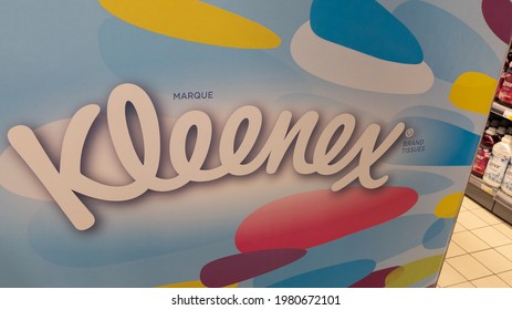 Bordeaux , Aquitaine France - 05 18 2021 : Kleenex Logo Brand And Text Sign Trademark Of Kimberly-Clark Worldwide