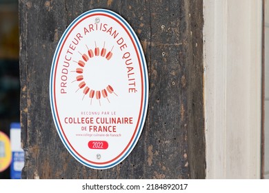 Bordeaux , Aquitaine  France - 07 25 2022 : Producteur Artisan De Qualite College 2022 Culinaire De France Logo Text And Sign Brand Label Of Best French Artisan Producer Quality Award