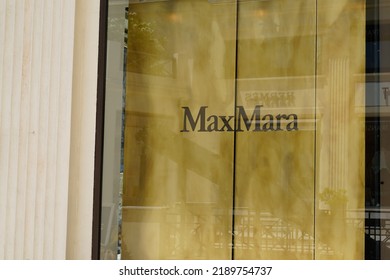 Bordeaux , Aquitaine  France - 08 08 2022 : Max Mara Logo Brand And Text Sign On Windows Facade Store Fashion City Street