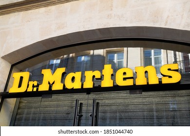 dr martens logo