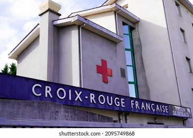 Croix Rouge Francaise Images Stock Photos Vectors Shutterstock