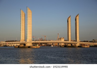 Bordeaux Bridge Cityscape Landmark River France