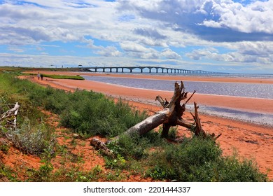 BORDEN CARLETON PRINCE EDWARD ISLAND 08 23 2022: Confederation Bridge Is A Box Girder Bridge Carrying The Trans-Canada Highway Across The Abegweit Passage Of The Northumberland Strait