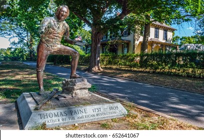 BORDENTOWN, NEW JERSEY - SEPTEMBER 3 - The Historic Statue Of Thomas Paine, Author Of Common Sense Important To The American Revolution On September 3 2010 In New Jersey.