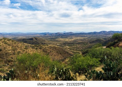 The Border Wall In Southern Arizona That Separates The United States From Mexico. 