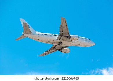 Boryspil, Ukraine - September 17, 2019: Airplane Boeing 737-500 Classic (UR-CNE) Of Bravo Airways Is Taking-off From Boryspil International Airport