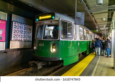 Boston, MA, USA - Dec 23 2019 - Boston MBTA Red Line And Green Line Park Street Station