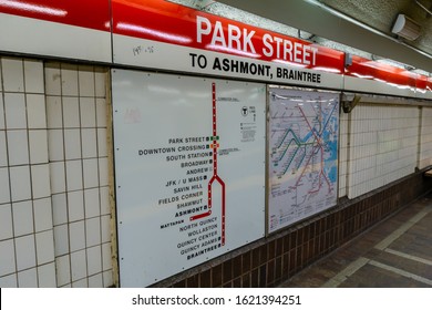 Boston, MA, USA - Dec 23 2019 - Boston MBTA Red Line And Green Line Park Street Station