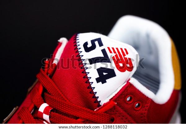 2019 new balance 574