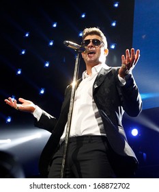 BOSTON-DEC 14: Singer Robin Thicke Performs At KISS 108's Jingle Ball 2013 At TD Garden On December 14, 2013 In Boston.