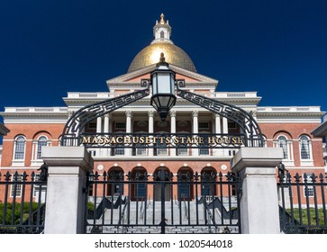 BOSTON,MASSACHUSETTS,USA - SEP 14,2014:The Clear Picture Of The Massachusetts State House Under The Blue Sky. It Is The State Capitol And Seat Of Government For The Commonwealth Of Massachusetts.