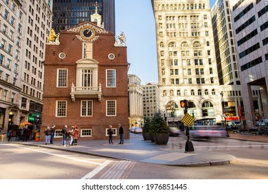 
Boston,United States Nov24 2019:4K UHD Boston Time Lapse Footage Of Old State House And Transportation Of The Downtown Financial District. Crowd Tourist Travel Visiting American Urban Travel Concept