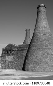 Bottle Kilns Of Stoke On Trent Staffordshire (The Potteries). The Last Surviving Indication Of A Once Thriving Pottery Industry.