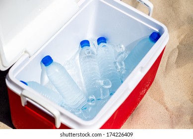 3,787 Cooler beach Images, Stock Photos & Vectors | Shutterstock