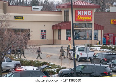 Boulder, Colorado USA - March 22, 2021: Police And SWAT Officer In Front Of King Soopers - The Scene Of A Mass Shooting