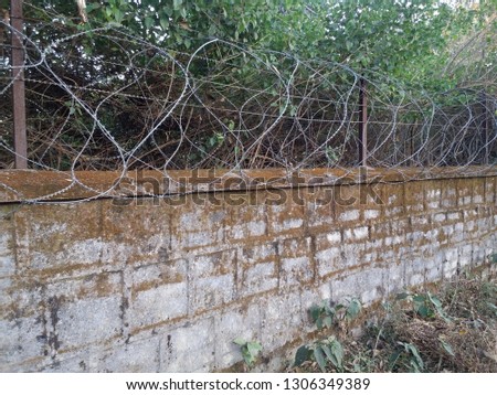 boundry wall image