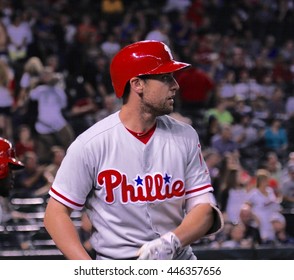 offset phillies hat