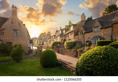 Bourton on the Hill village near Moreton in Marsh, Cotswolds, Gloucestershire, England.