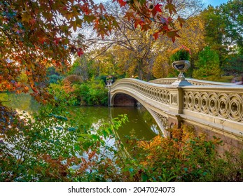 At The Bow Bridge In Late Autumn 