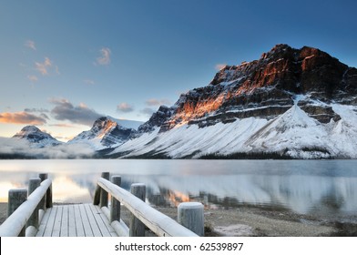 Bow Lake sunrise, Banff National Park in Alberta