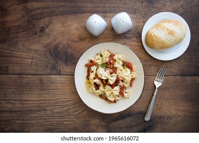 Bow Tie Pasta Salad With Sun Dried Tomatoes