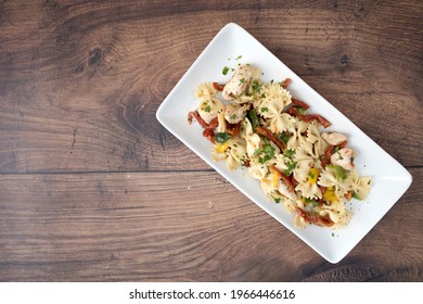 Bow Tie Pasta Salad With Sun Dried Tomatoes