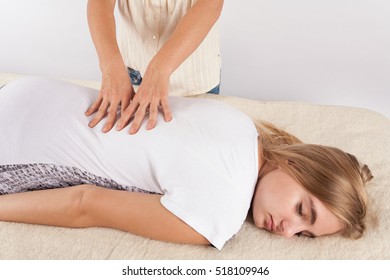 Bowen therapy of a young woman