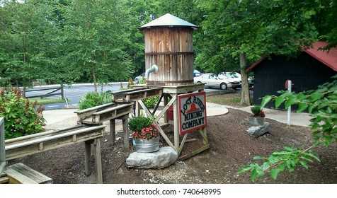 Bowling Green KY USA - August 16, 2013 : Lost River Mining Company