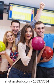 Bowling Team Are Ready To Start Playing 