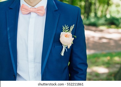  bow-tie