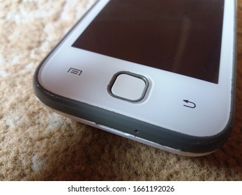 Box menu button on the smartphone
