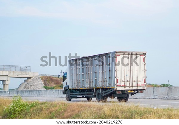 box truck on the toll\
road
