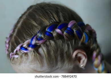 Boxer Braids Hairstyle With An Interlacing Of Artificial Kanekal