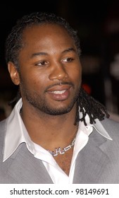 Boxer LENNOX LEWIS At The World Premiere, In Los Angeles, Of Ocean's Eleven. 05DEC2001.  Paul Smith/Featureflash