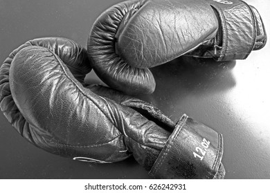 Boxing Gloves, Size 12 Oz