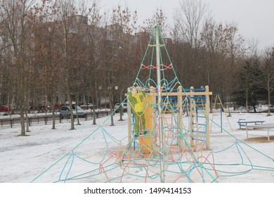 outdoor play equipment for 7 year olds
