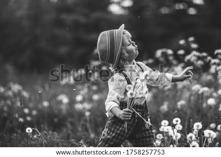 Similar – Foto Bild Junge Frau ruht auf einem Weizenfeld.