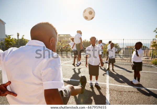 a day in space ball boy