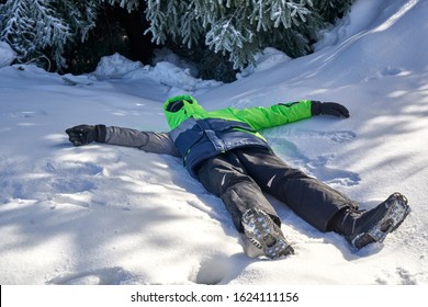 5,866 Lying Down On Snow Images, Stock Photos & Vectors 