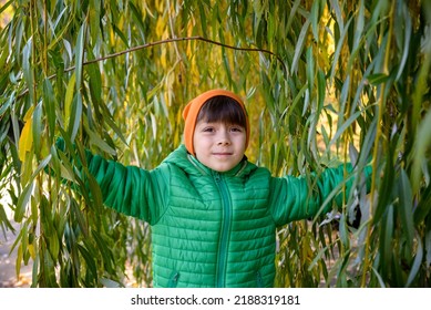 Un niño está jugando